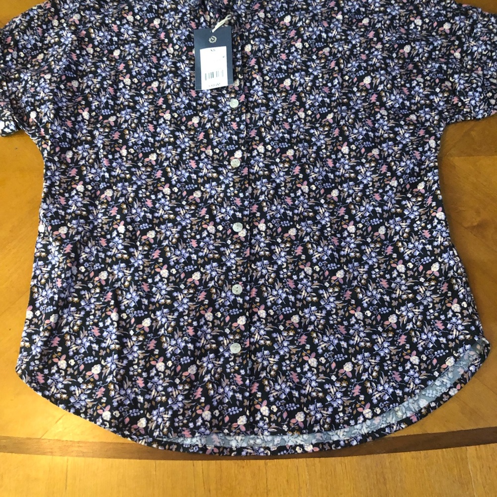 Universal Thread Goods Co. Short Sleeve Blouse